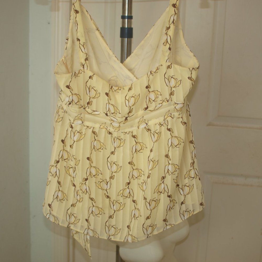 Ann Taylor Loft Summer Blouse Yellow Great with Denim Shorts Size 8 - Picture 4 of 5